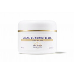 Un peau purifiée, matifiée, traitée contre les boutons kystiques.