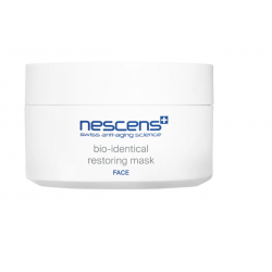 Raffermit, lisse et rend la peau plus résistante